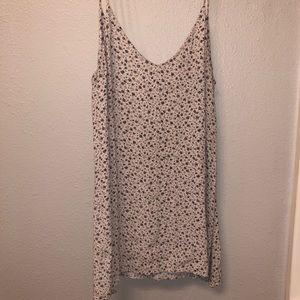 Brandy Melville Lynette Dress - size One Size